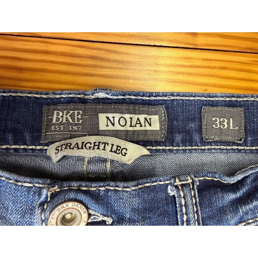 BKE Nolan Straight Leg Men's Jeans Medium Wash 33L Cowboy Embroidered Pockets - Picture 2 of 16